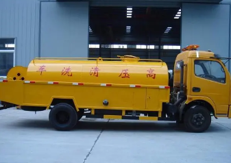 高州清抽化粪池