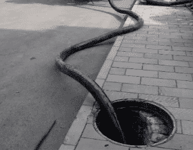 高州清抽化粪池的操作规范